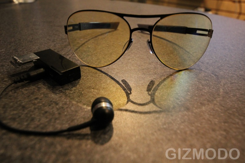 Illustration for article titled Mad Catz Call of Duty Controllers, Glasses + Headset Combo